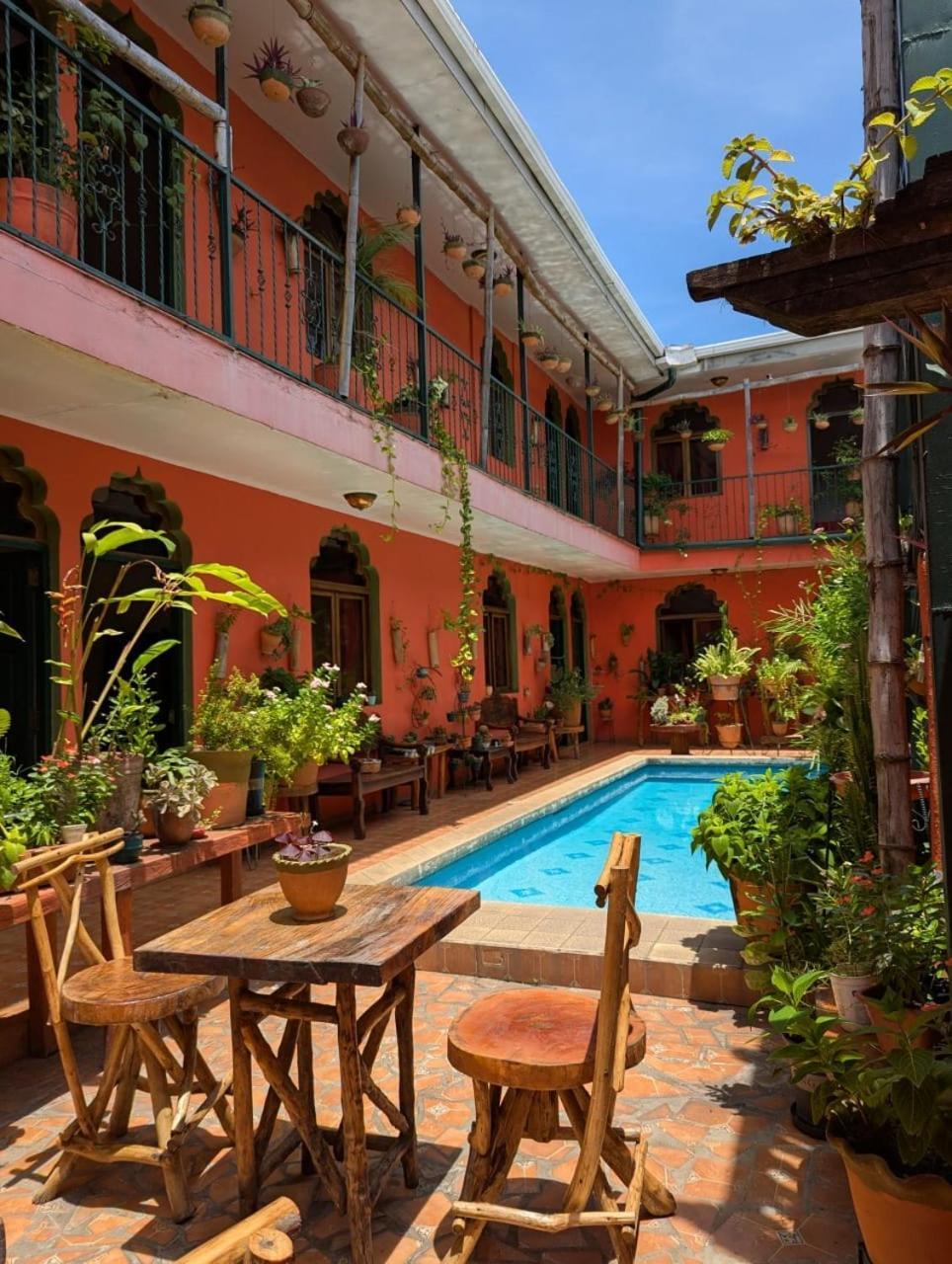 ᐉ BOUTIQUE HOTEL MAHARAJA ( グラナダ、 ニカラグア ) 本当の写真と